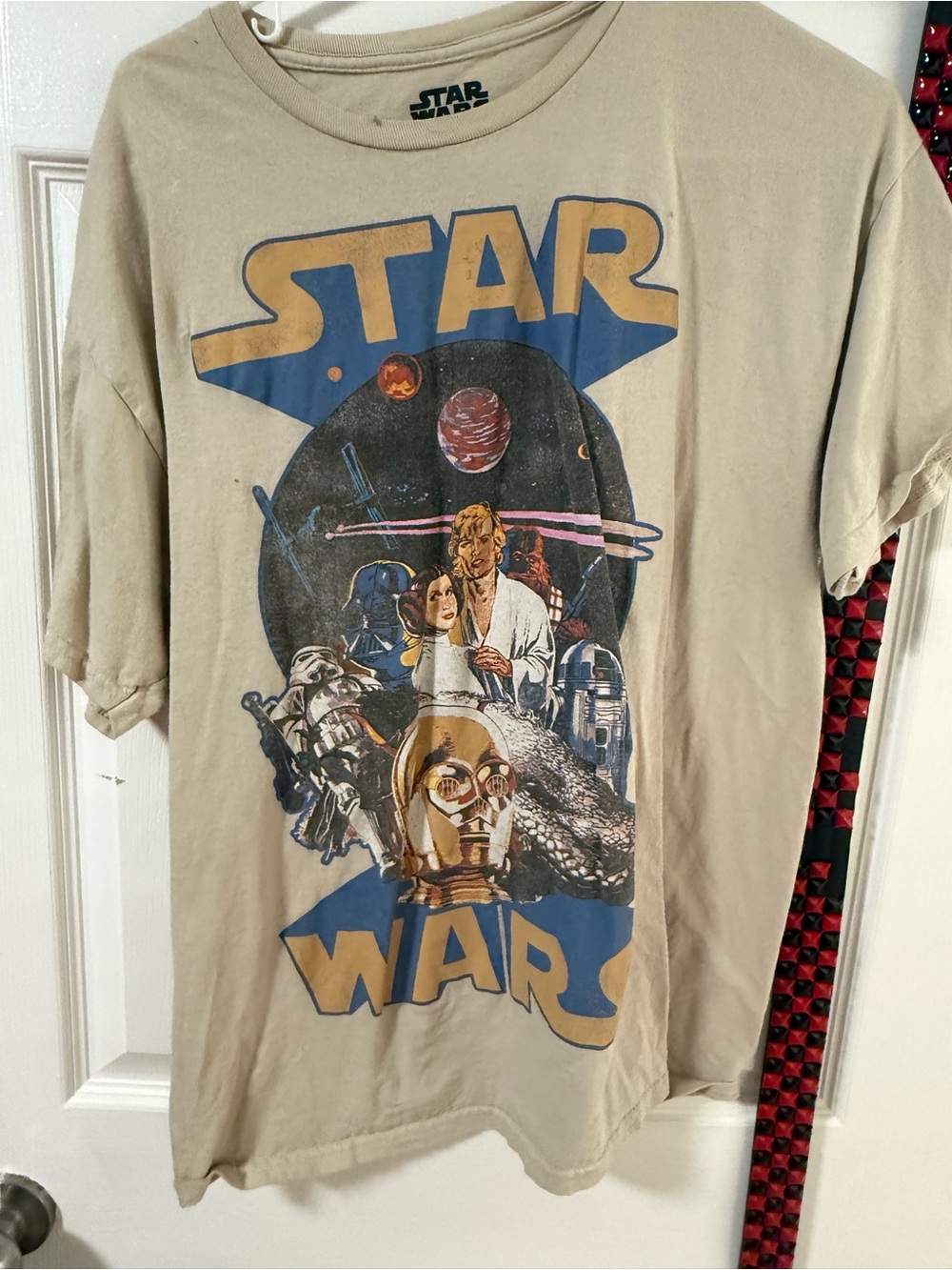 Star Wars Men’s Beige Graphic Tee with Multicolor Vintage Print